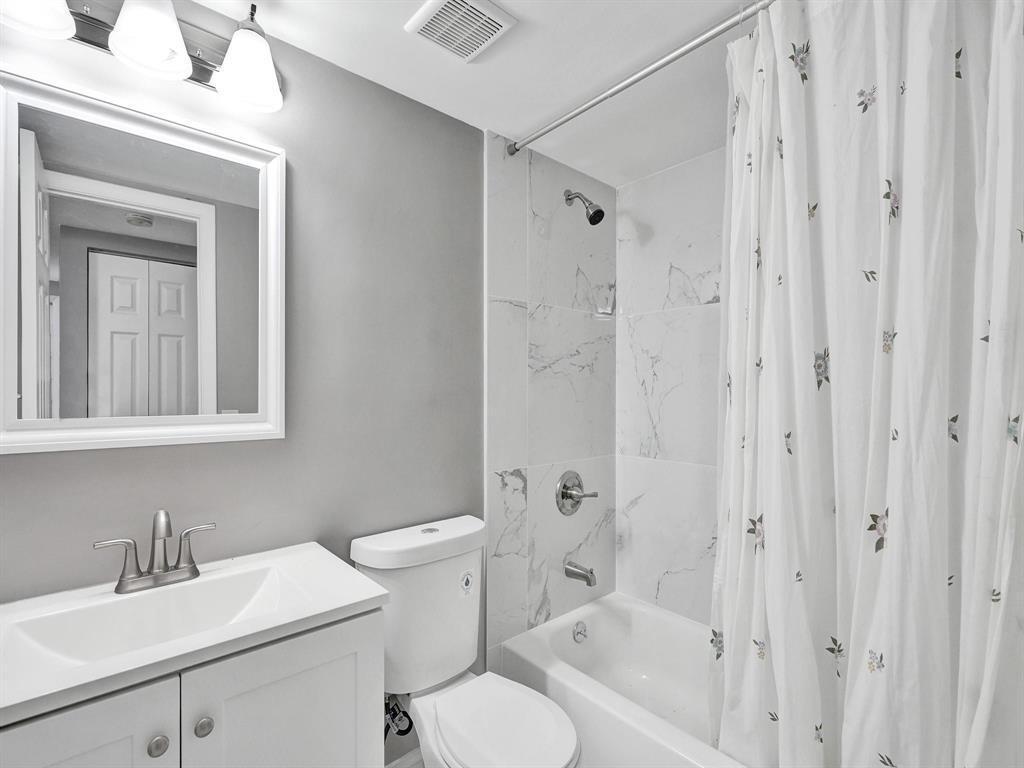 Listing photo 2 for 821 NW 103RD Avenue Unit#104, Pembroke Pines, FL, 33026