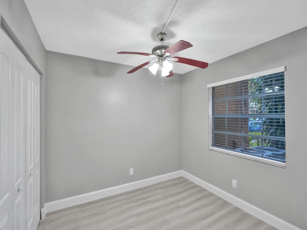 Listing photo 4 for 821 NW 103RD Avenue Unit#104, Pembroke Pines, FL, 33026
