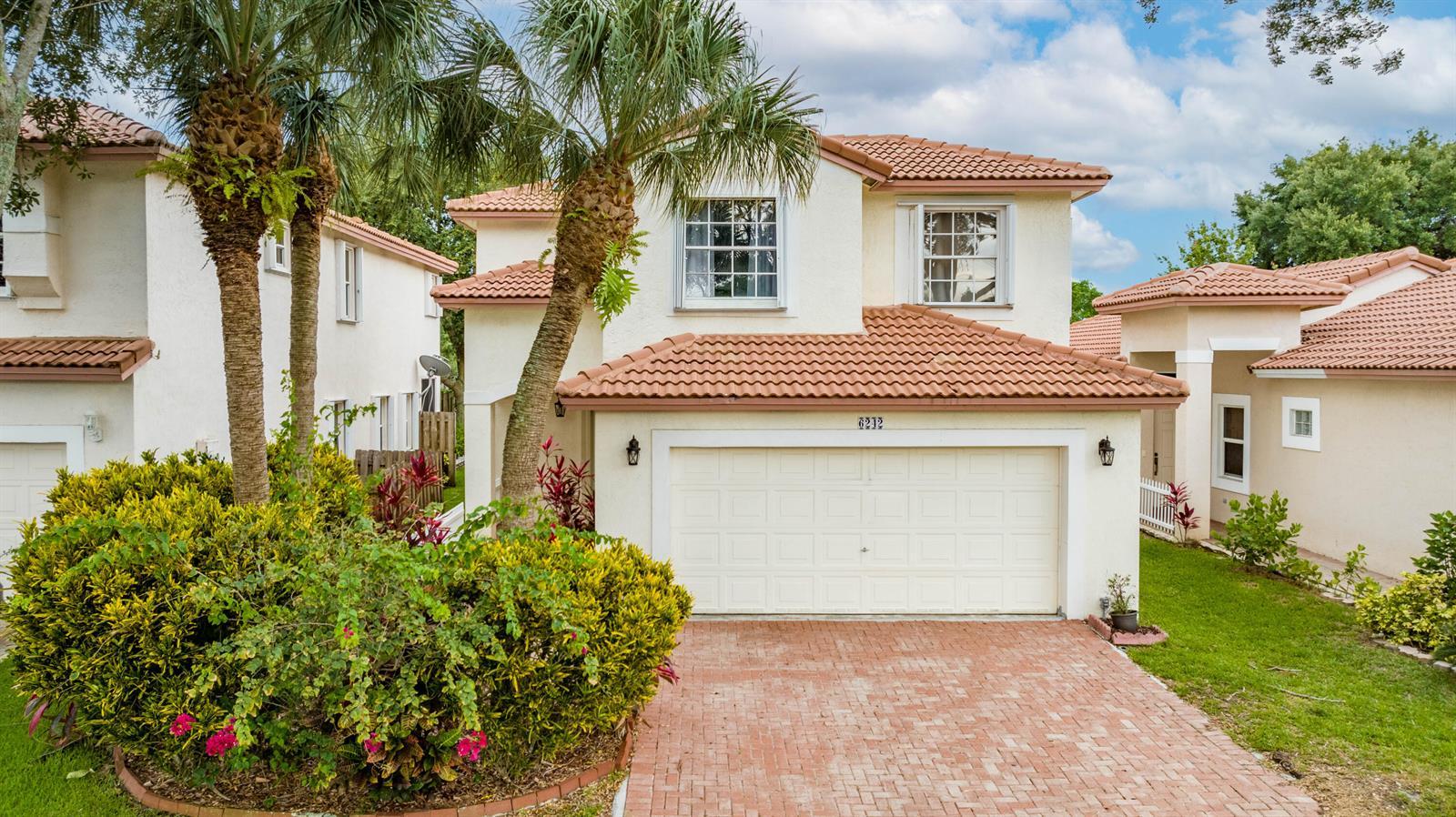 Listing photo 3 for 6242 NW 38TH Drive Unit#6242, Coral Springs, FL, 33067