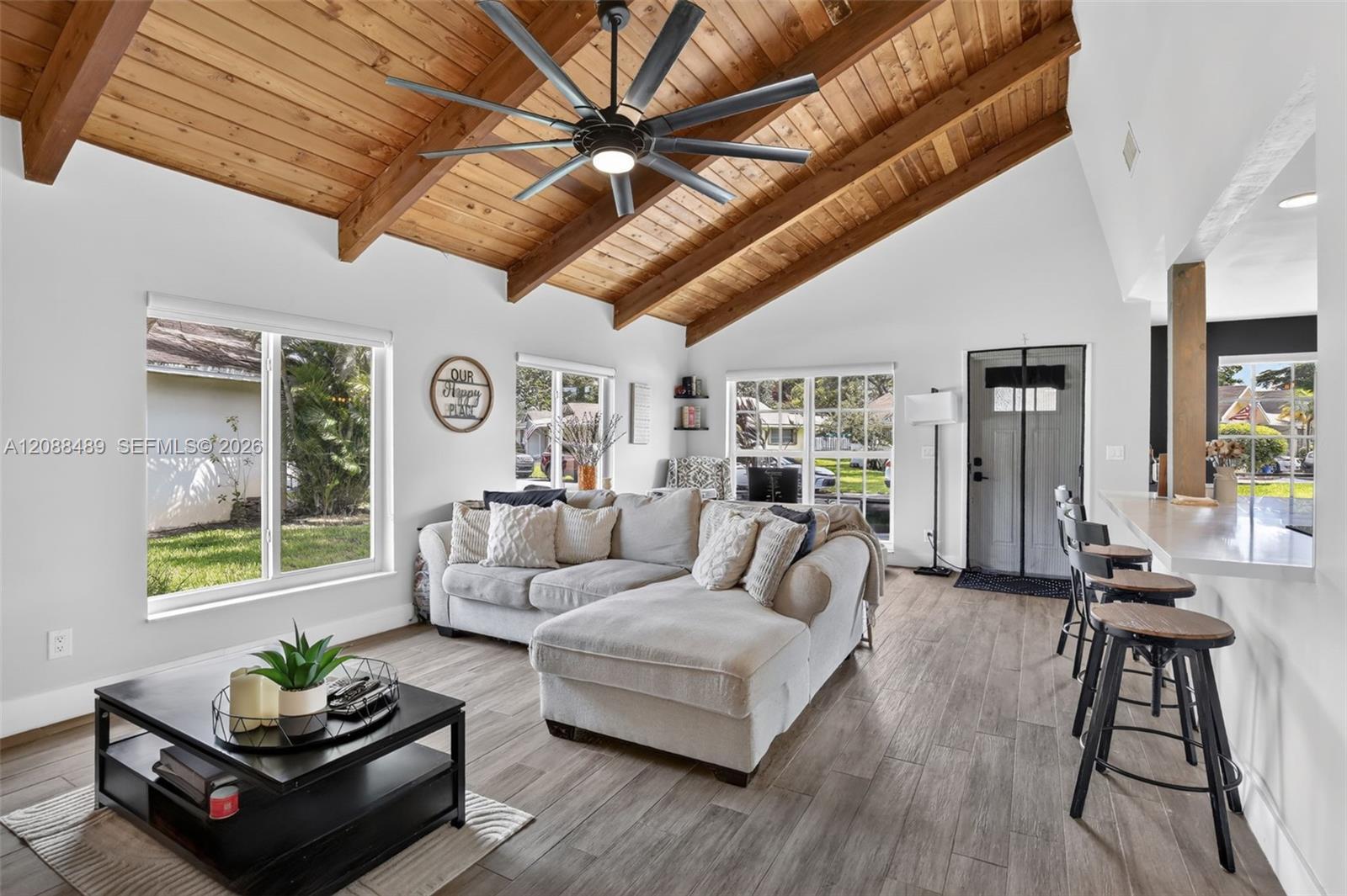 Listing photo 14 for 3665 W Forge Rd Unit#39, Davie, FL, 33328