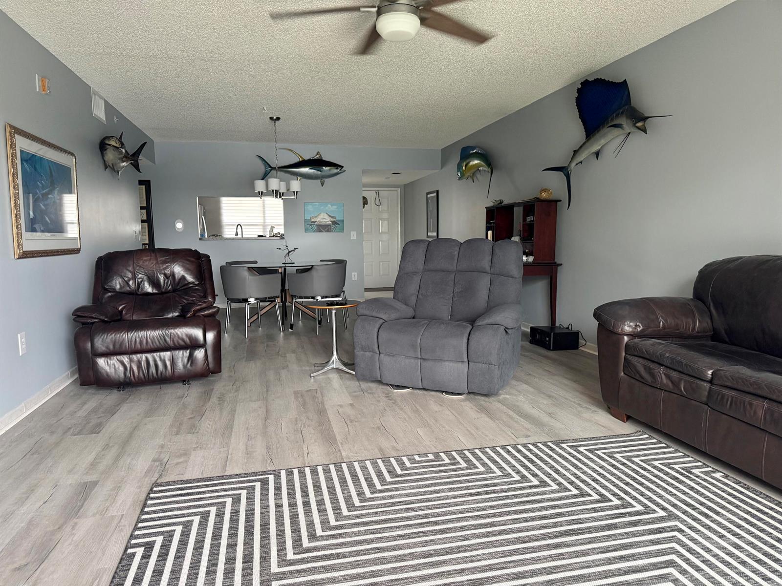 Listing photo 7 for 13800 SW 5TH Court Unit#306M, Pembroke Pines, FL, 33027