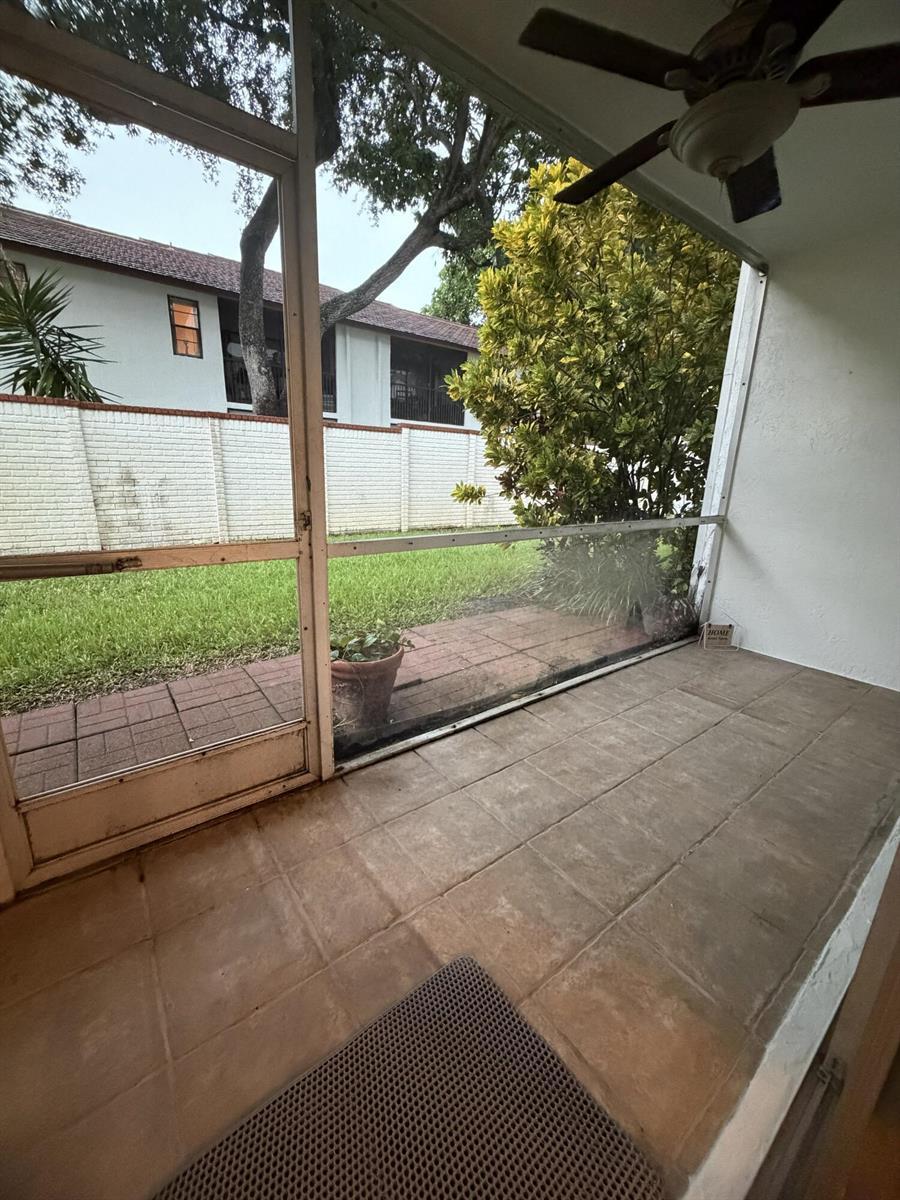 Listing photo 13 for 8953 NW 23RD Street Unit#8953, Coral Springs, FL, 33065