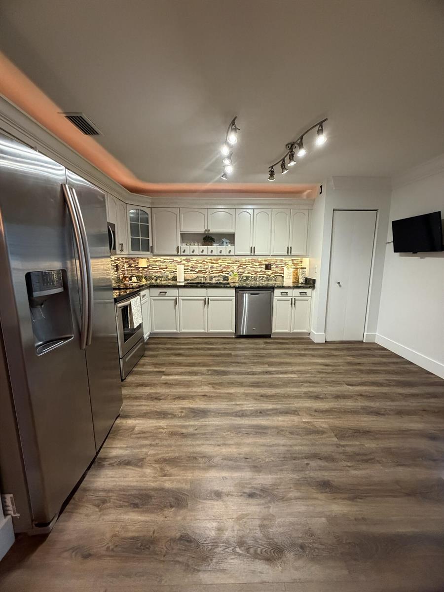 Listing photo 9 for 8953 NW 23RD Street Unit#8953, Coral Springs, FL, 33065