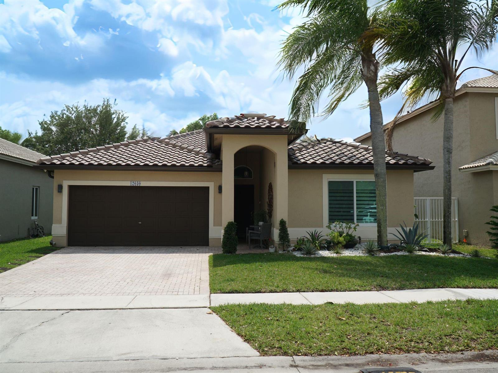 Listing photo 1 for 17030 NW 19TH Court, Pembroke Pines, FL, 33028