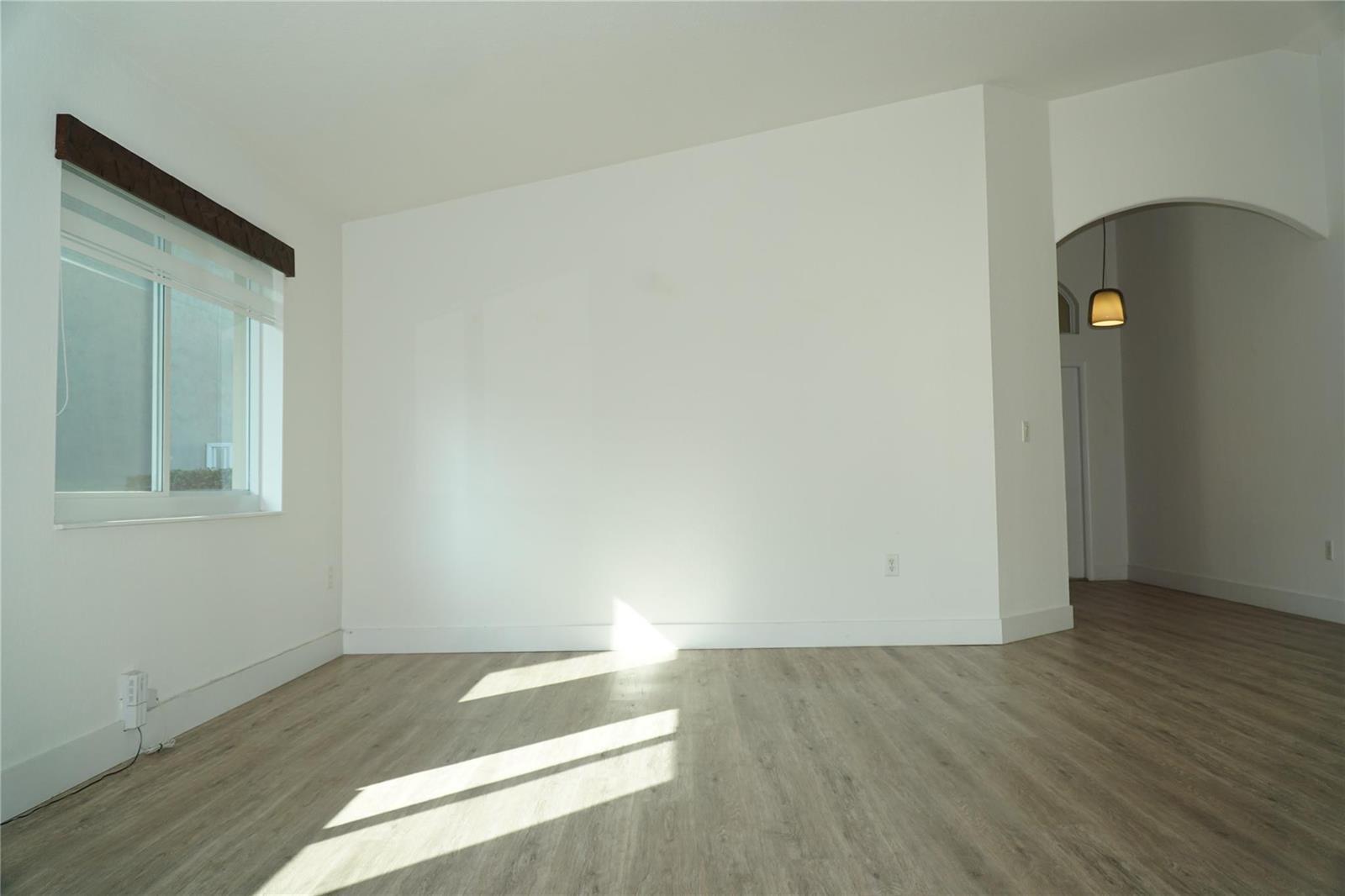 Listing photo 6 for 17030 NW 19TH Court, Pembroke Pines, FL, 33028