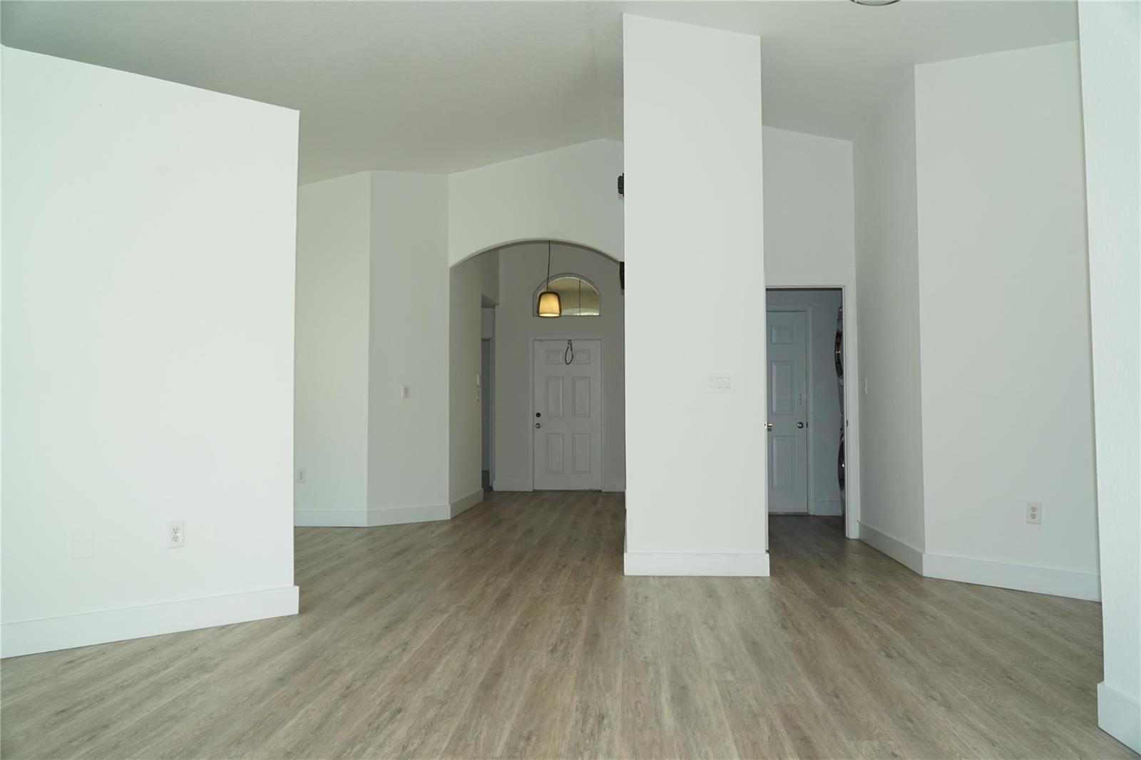 Listing photo 7 for 17030 NW 19TH Court, Pembroke Pines, FL, 33028