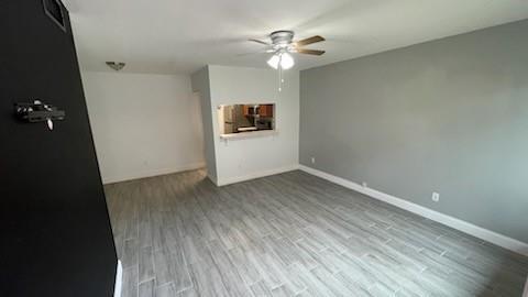 Listing photo 3 for 10053 Winding Lake Road Unit#104, Sunrise, FL, 33351