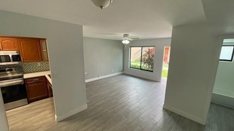 Listing photo 4 for 10053 Winding Lake Road Unit#104, Sunrise, FL, 33351