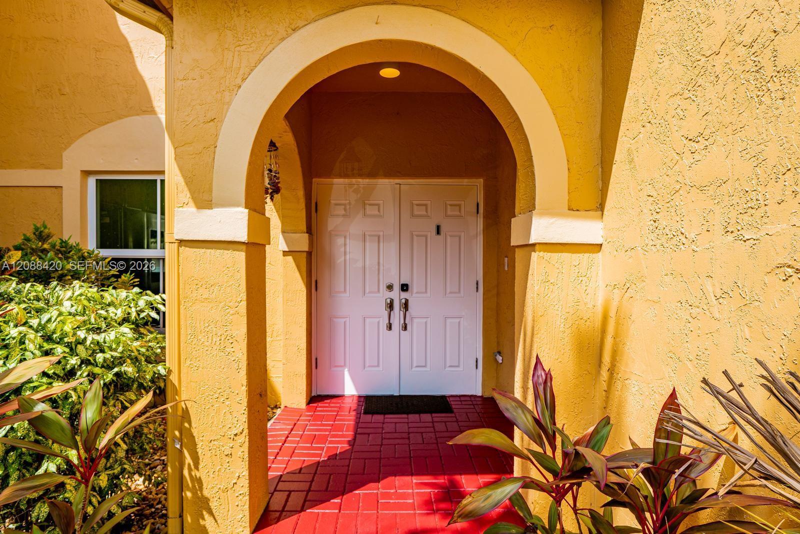 Listing photo 5 for undisclosed Undisclosed, Davie, FL, 33325