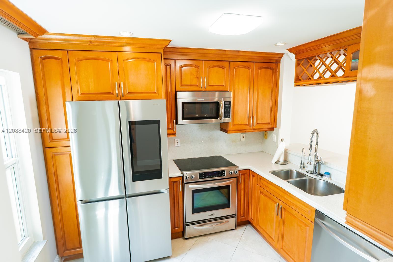 Listing photo 7 for undisclosed Undisclosed, Davie, FL, 33325