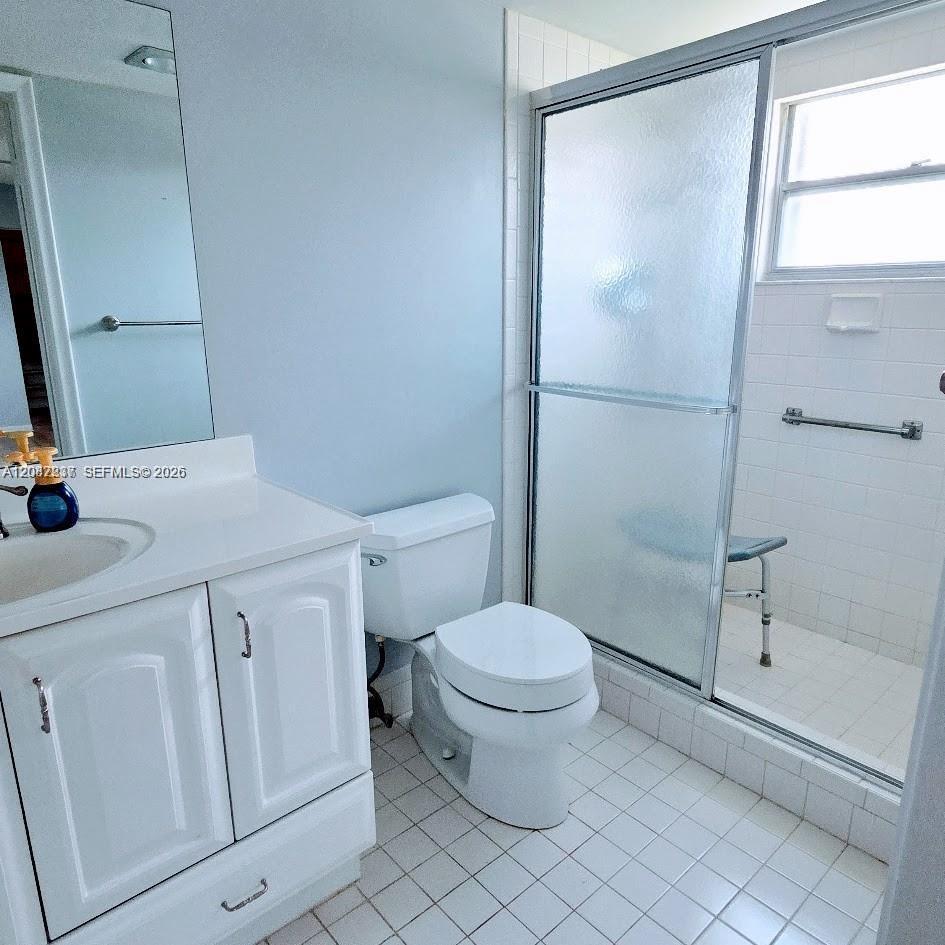 Listing photo 3 for 800 SW 131st Ave Unit#301F, Pembroke Pines, FL, 33027