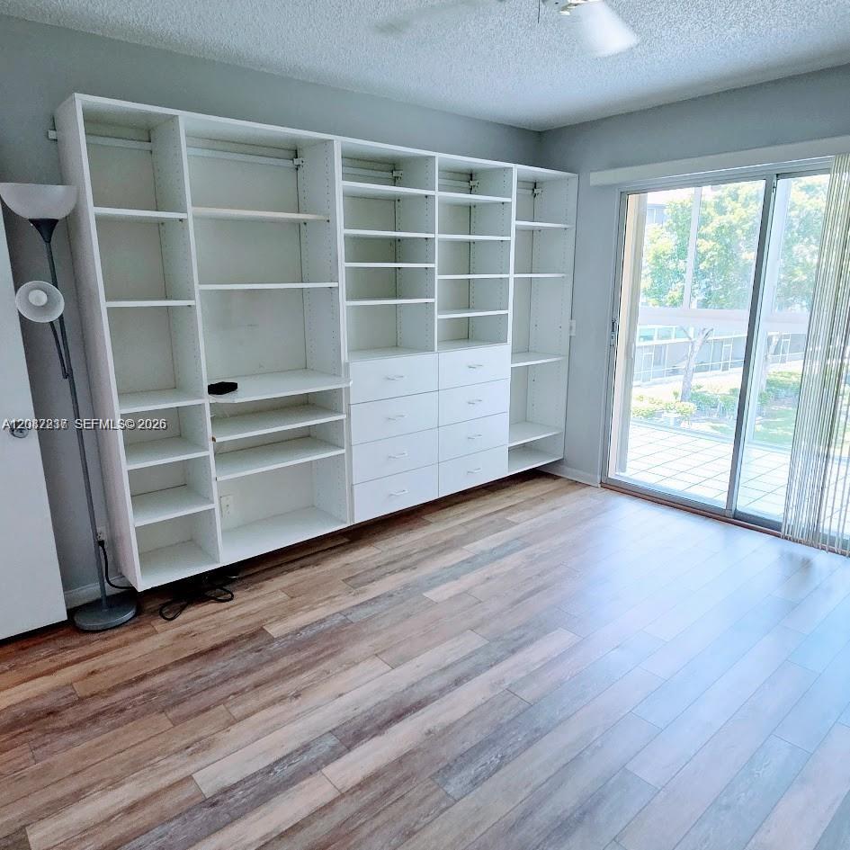 Listing photo 4 for 800 SW 131st Ave Unit#301F, Pembroke Pines, FL, 33027