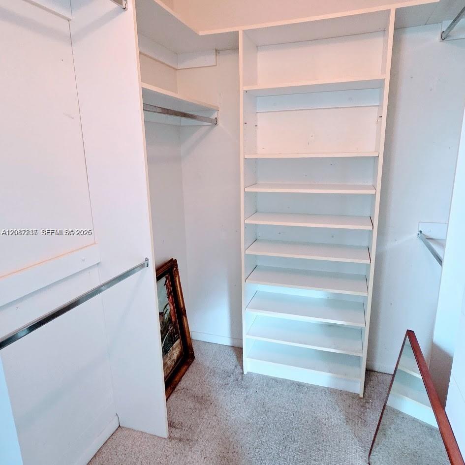 Listing photo 5 for 800 SW 131st Ave Unit#301F, Pembroke Pines, FL, 33027