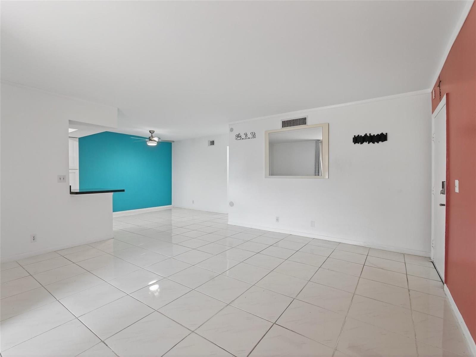 Listing photo 6 for 8400 W Sample Road Unit#203, Coral Springs, FL, 33065