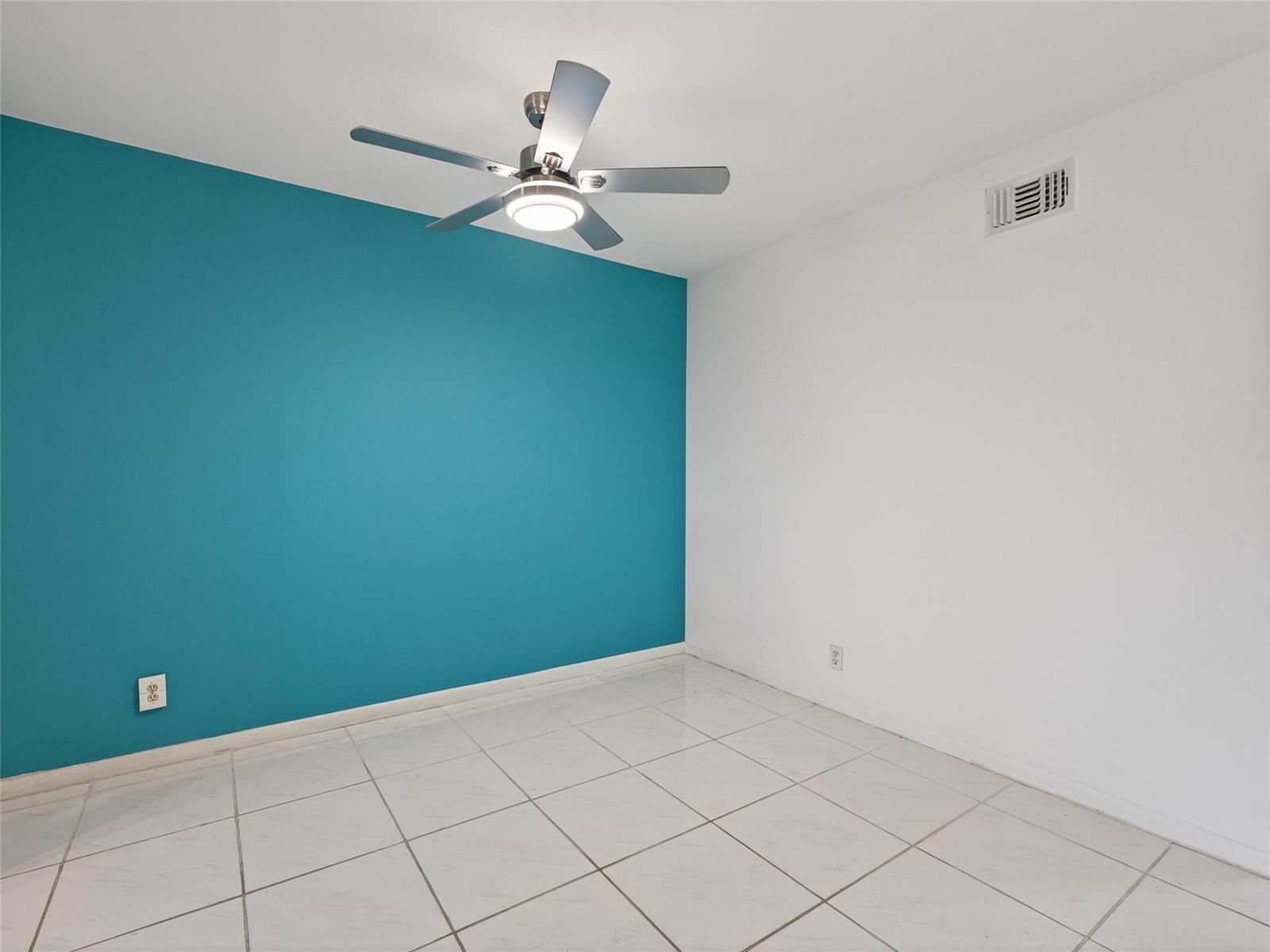 Listing photo 8 for 8400 W Sample Road Unit#203, Coral Springs, FL, 33065