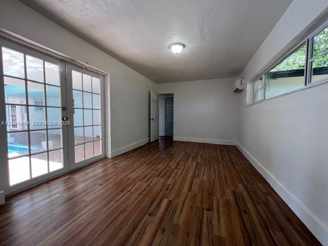 Listing photo 12 for 7025 SW 16th Ct Unit#7025, Pembroke Pines, FL, 33023