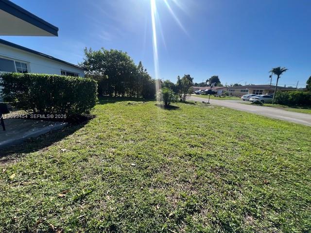 Listing photo 5 for 7025 SW 16th Ct Unit#7025, Pembroke Pines, FL, 33023