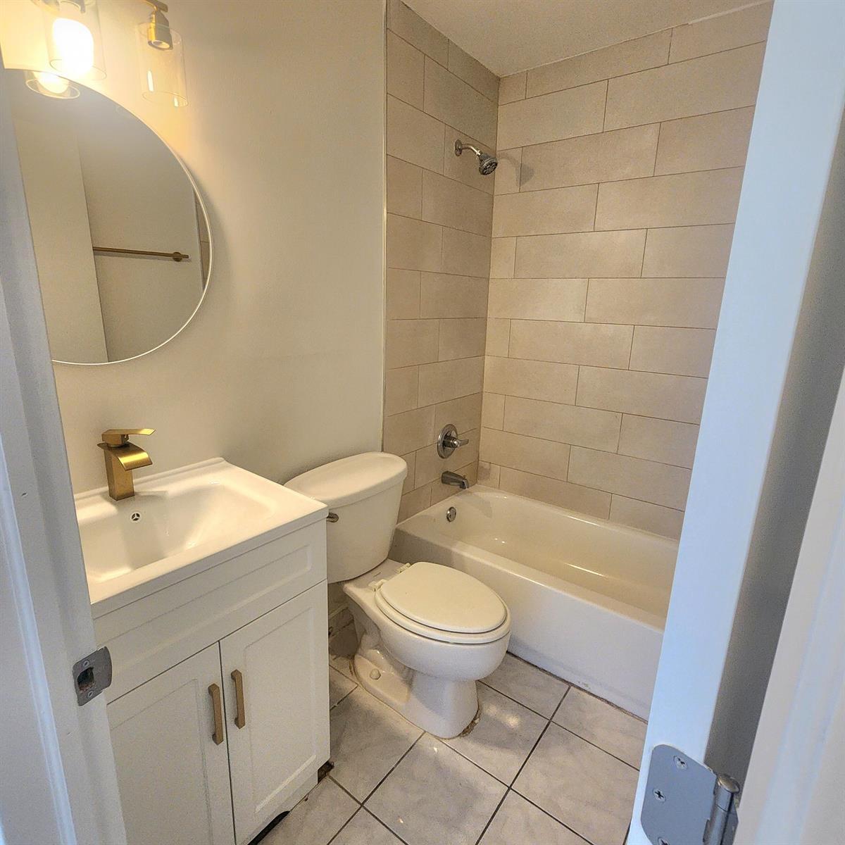 Listing photo 8 for 11684 NW 39th Street, Coral Springs, FL, 33065