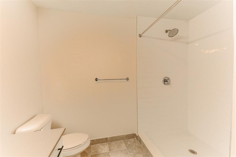 Listing photo 8 for 8894 NW 44th Street Unit#1-209, Sunrise, FL, 33351