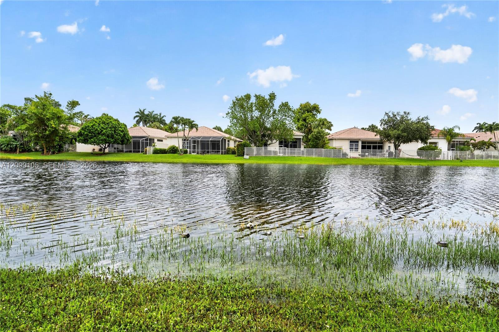 Listing photo 4 for 2432 Deer Creek Rd, Weston, FL, 33327