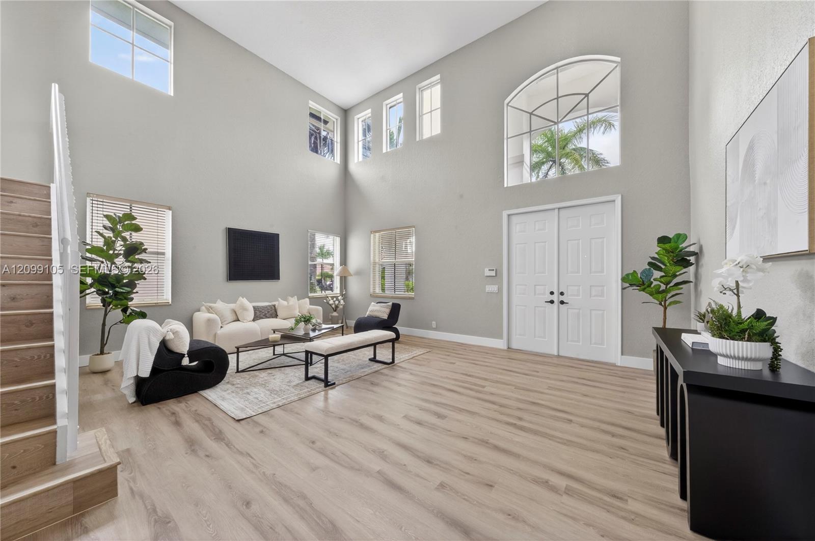 Listing photo 8 for 2432 Deer Creek Rd, Weston, FL, 33327