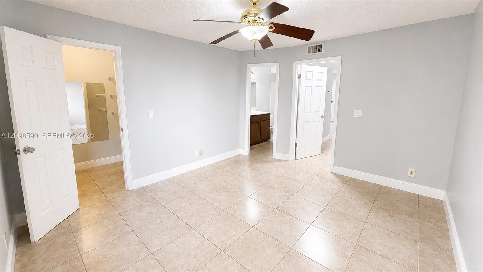 Listing photo 12 for 2986 S University Dr Unit#8108, Davie, FL, 33328