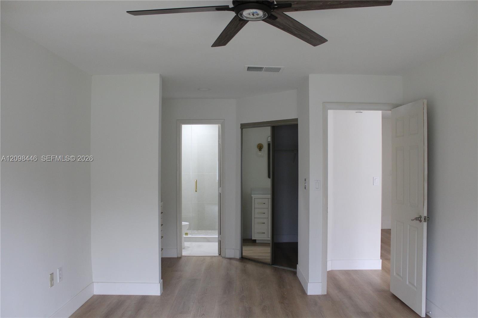 Listing photo 14 for 681 Pine Ridge Ter Unit#681, Davie, FL, 33325