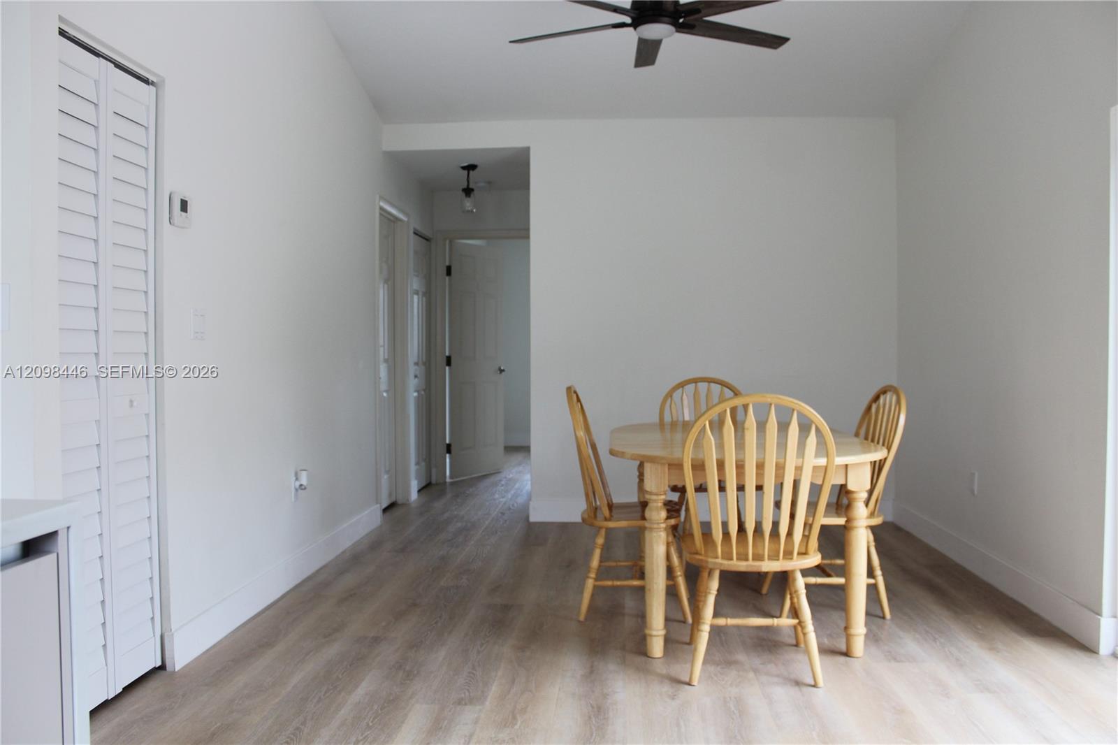 Listing photo 6 for 681 Pine Ridge Ter Unit#681, Davie, FL, 33325
