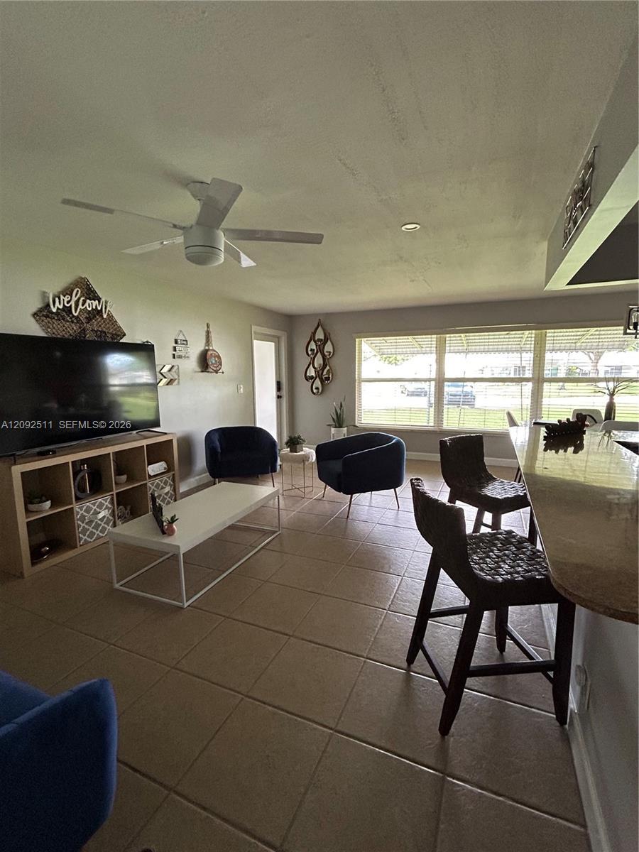 Listing photo 12 for 8534 NW 10th St Unit#C78, Plantation, FL, 33322