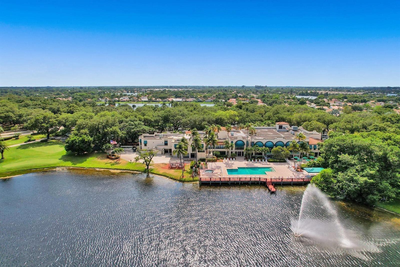 Listing photo 14 for 9470 TANGERINE Place Unit#203, Davie, FL, 33324