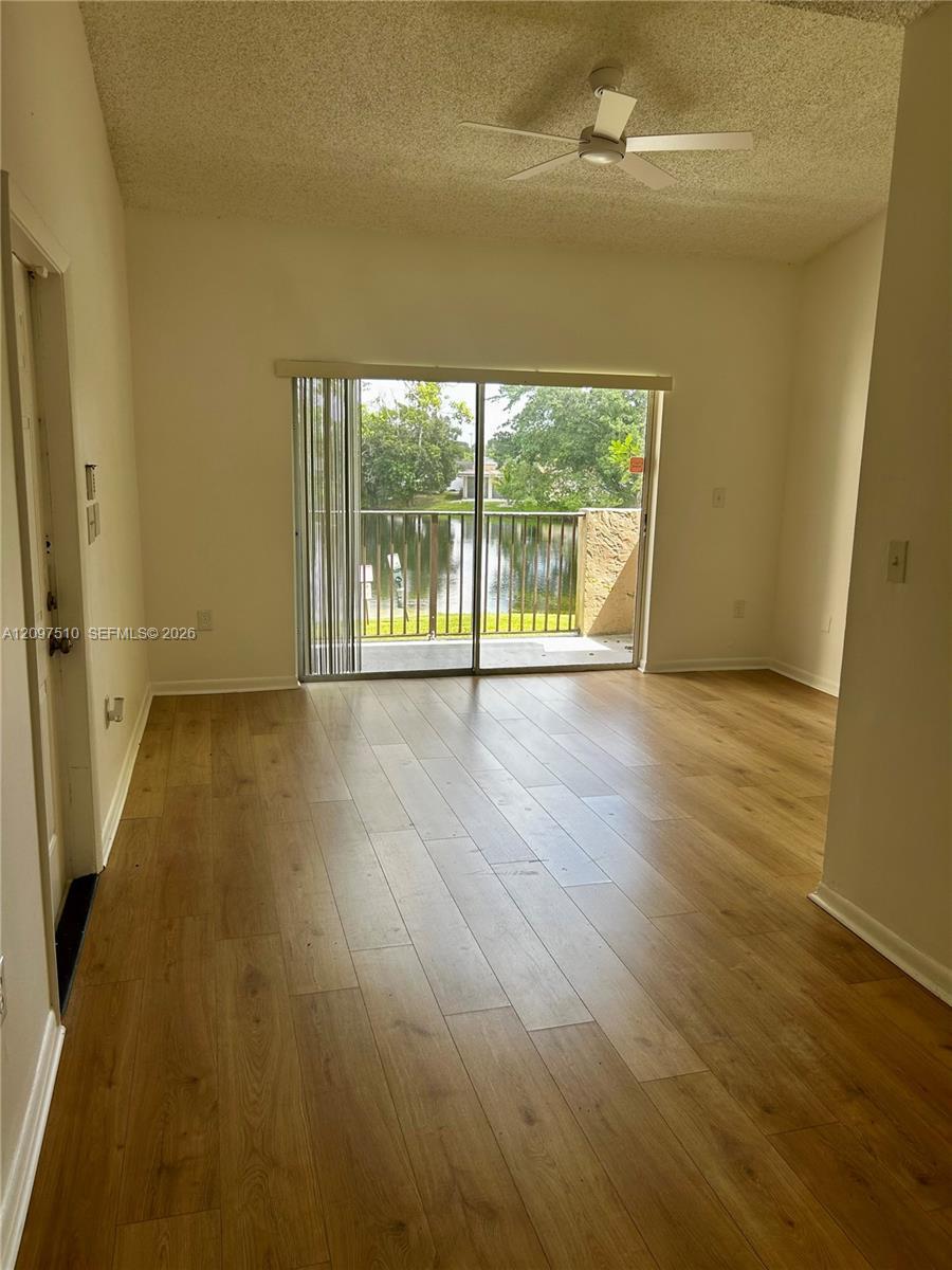 Listing photo 10 for 2151 NW 96th Ter Unit#15G, Pembroke Pines, FL, 33024