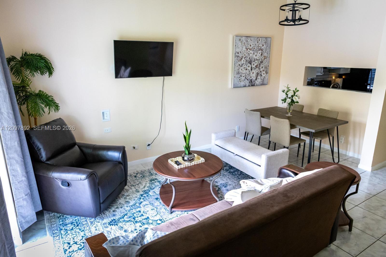 Listing photo 8 for 4297 NW 114th Ter Unit#4297, Coral Springs, FL, 33065