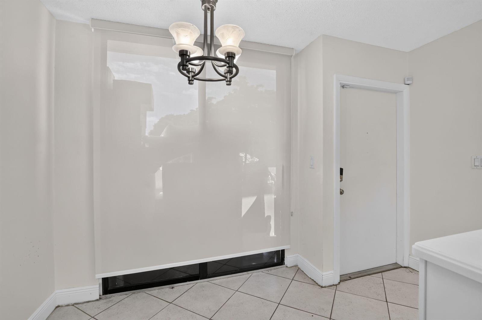 Listing photo 7 for 2931 SW 87TH Terrace Unit#1922, Davie, FL, 33328