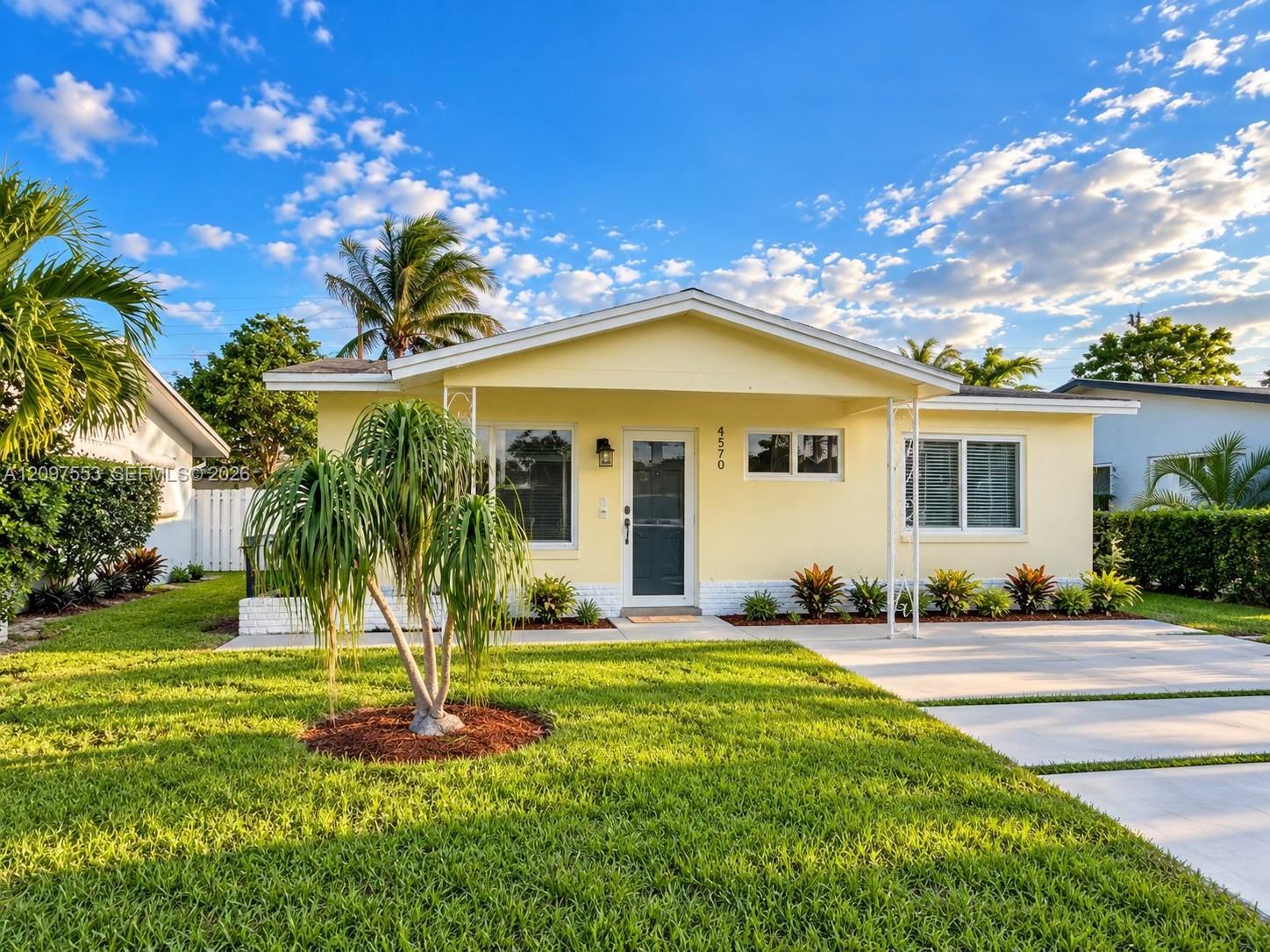 Listing photo 1 for 4570 NW 17th, Tamarac, FL, 33309