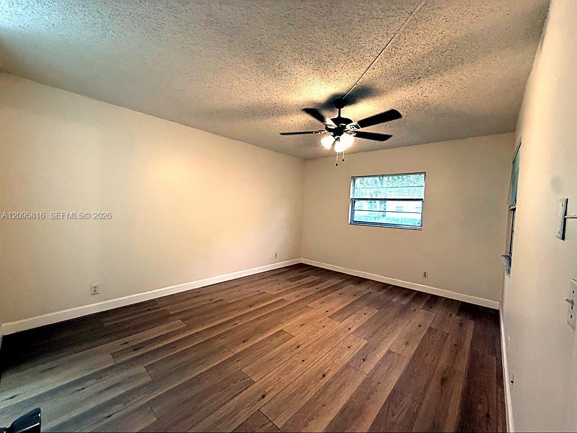 Listing photo 13 for 1200 SW 124th Terrace Unit#101O, Pembroke Pines, FL, 33027