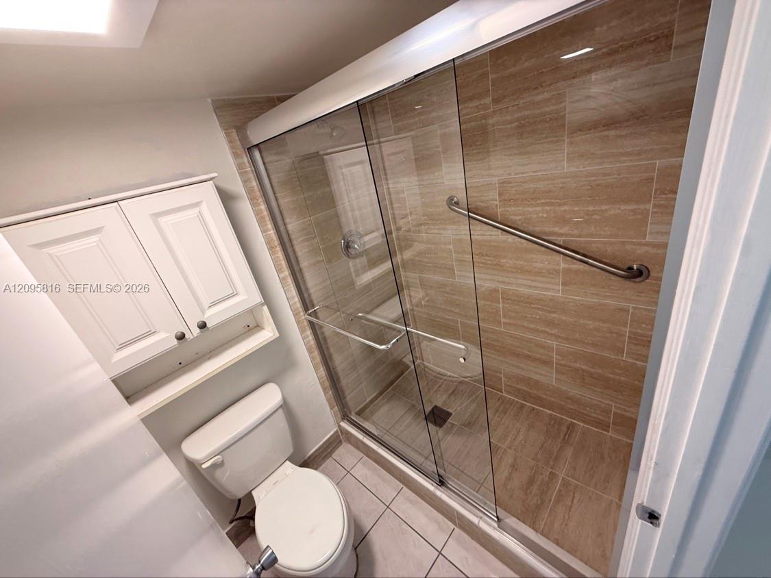 Listing photo 15 for 1200 SW 124th Terrace Unit#101O, Pembroke Pines, FL, 33027