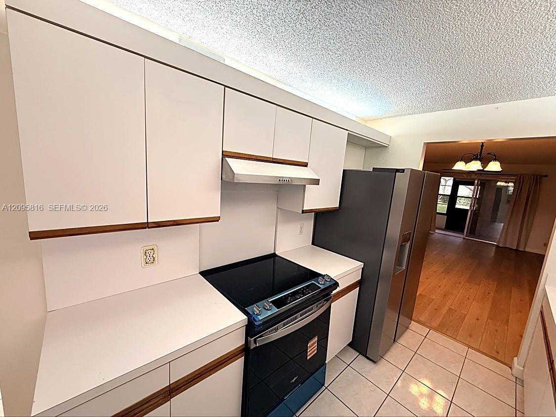Listing photo 7 for 1200 SW 124th Terrace Unit#101O, Pembroke Pines, FL, 33027
