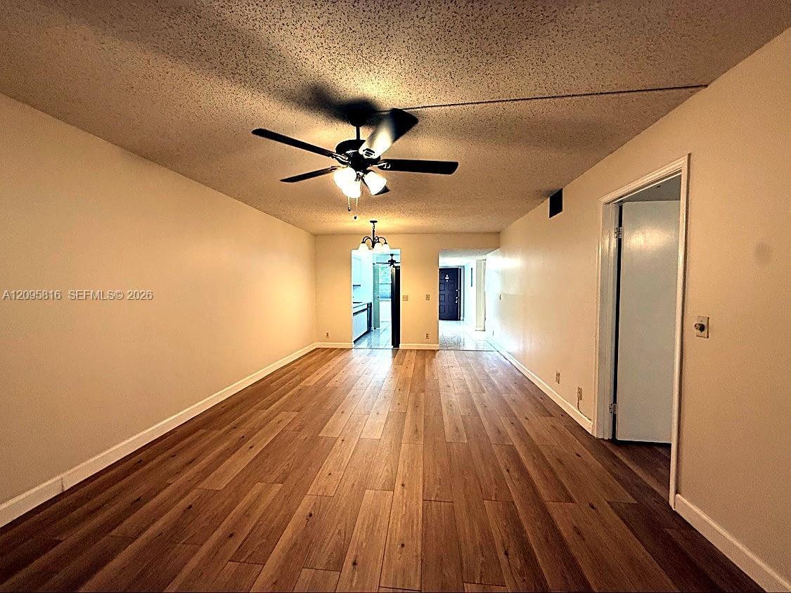 Listing photo 10 for 1200 SW 124th Terrace Unit#101O, Pembroke Pines, FL, 33027