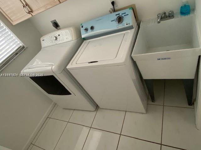 Listing photo 13 for 531 NW 108th Ave, Plantation, FL, 33324