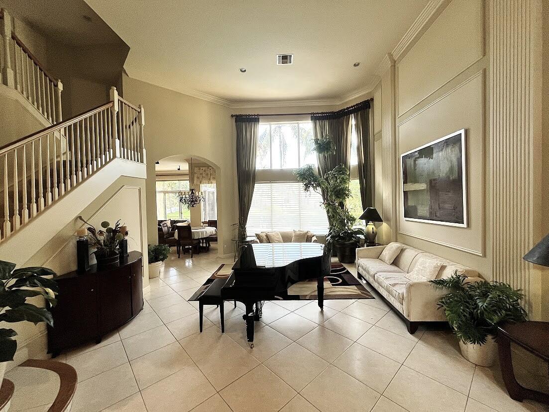 Listing photo 11 for 10997 CANARY ISLAND Court, Plantation, FL, 33324