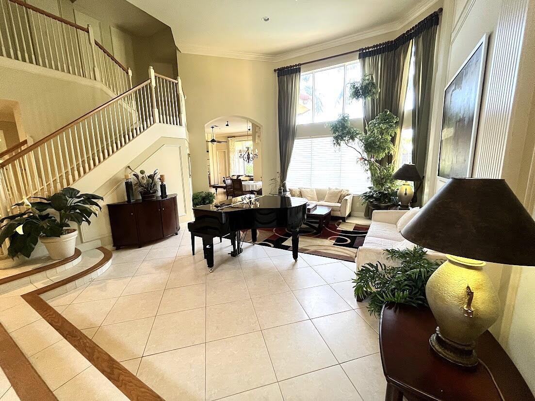 Listing photo 12 for 10997 CANARY ISLAND Court, Plantation, FL, 33324