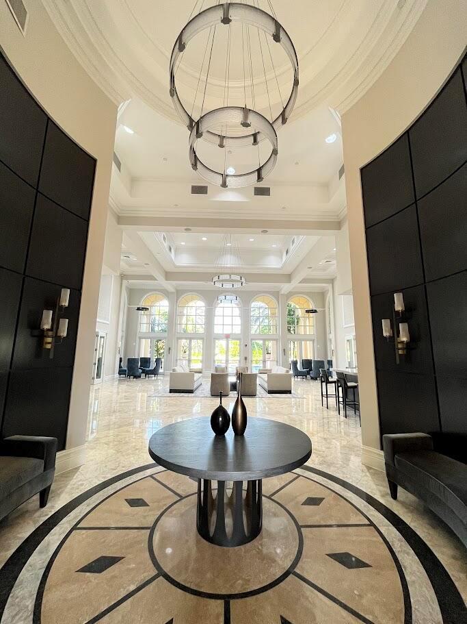 Listing photo 6 for 10997 CANARY ISLAND Court, Plantation, FL, 33324
