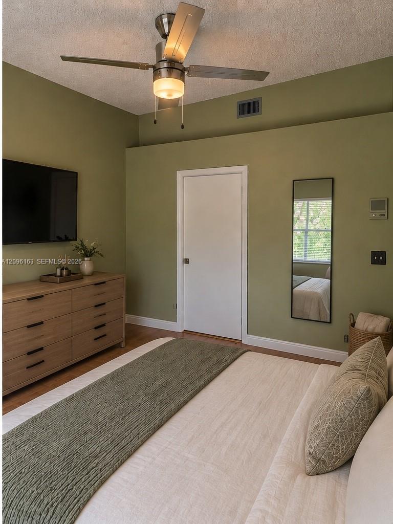 Listing photo 10 for 12123 NW 36th Pl Unit#2-U, Sunrise, FL, 33323